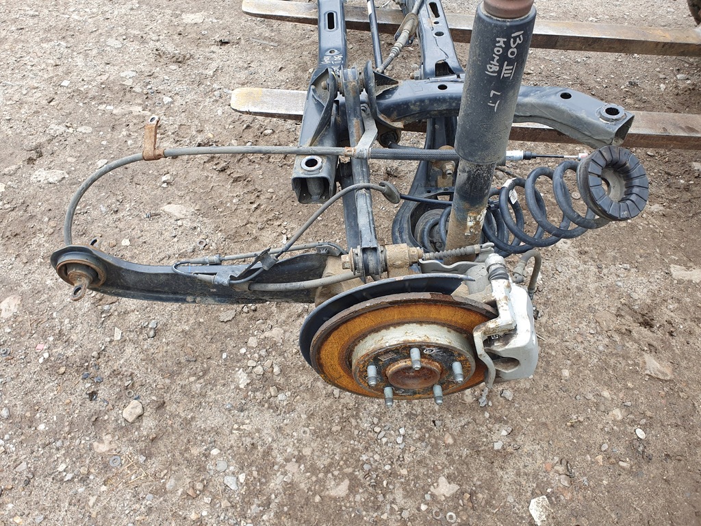 фото №5, Hyundai i30 iii kombi балка підвіска задні задня