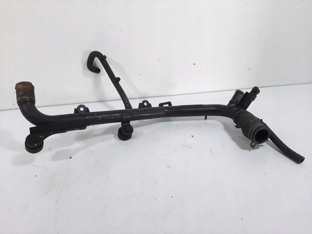 фото №11, Audi a4 b5 1.6 8v lift 01r магистраль wody водяная 06b121071aj