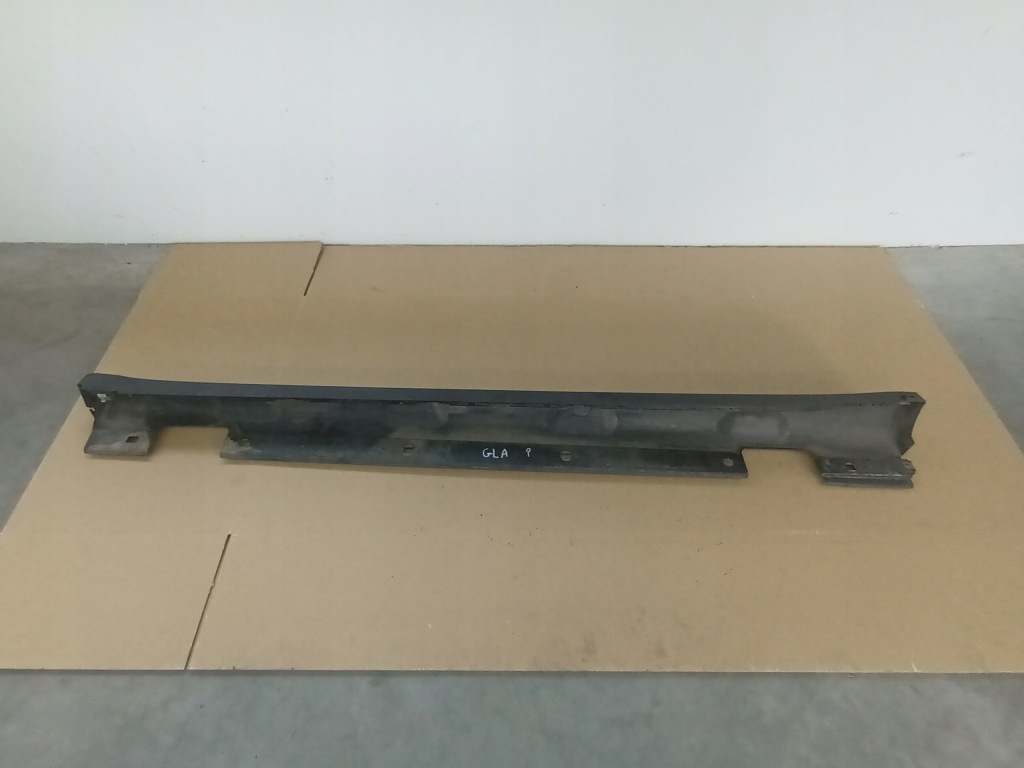 Молдинг порог правая mercedes gla a156 w156 порог правый Киев