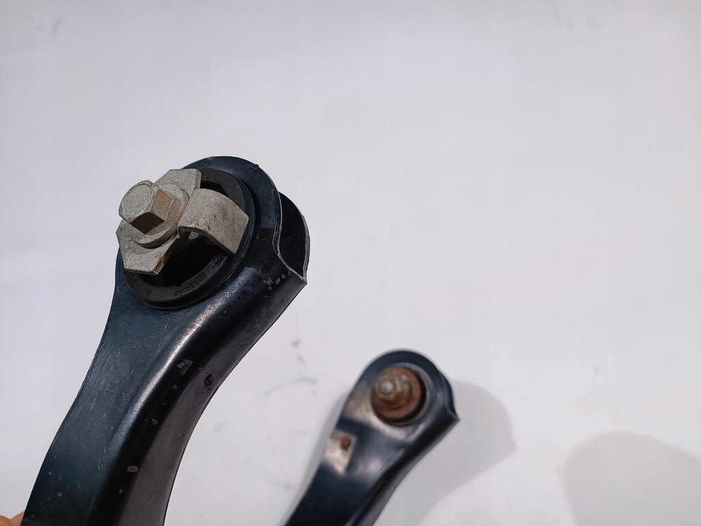 фото №6, Рычаг перед передний верхний правый dodge durango 2016-