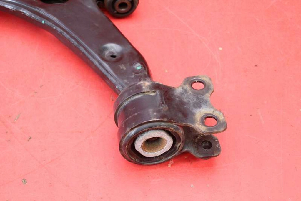 фото №8, Рычаг правый перед нижний mazda 3 1 i bk 1.6 16v 105 km 06-09