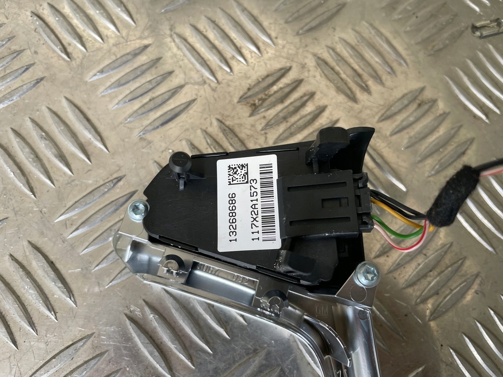 фото №7, Opel astra j кнопки рамка мультифункція bdb