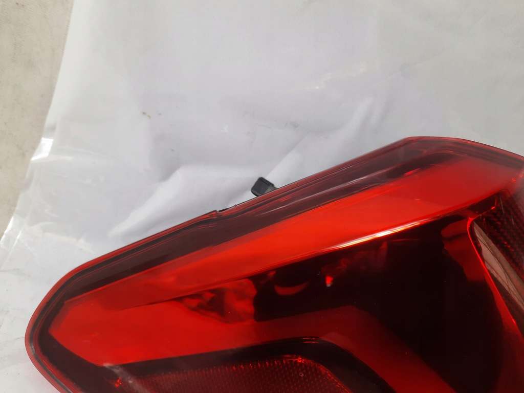 фото №10, Subaru forester v 19- лампа левый правый задняя usa