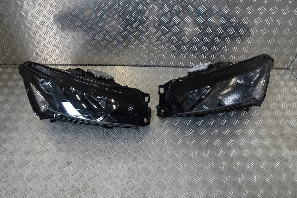 фото №9, Skoda enyaq iv electric - kompletny перед