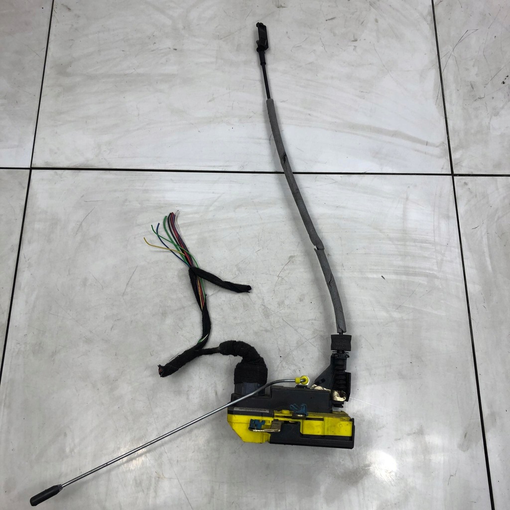 фото №1, Замок двері правий перед volvo s80 03-06r