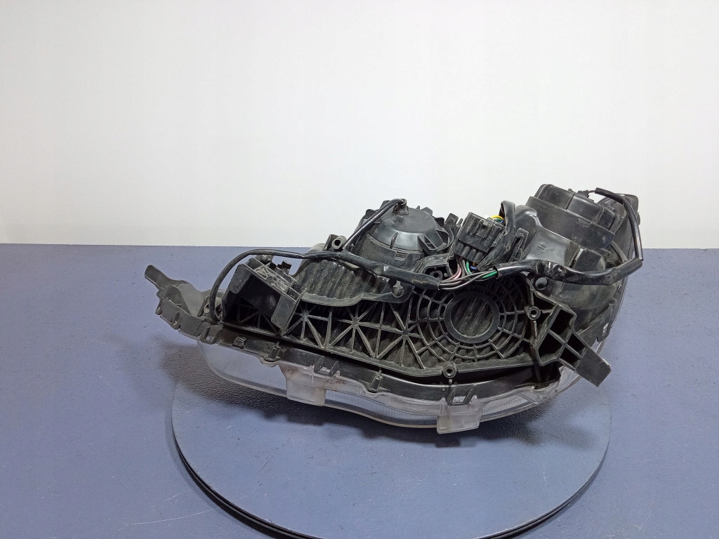 фото №3, Mitsubishi outlander ii lift фара правый лампа правая eu