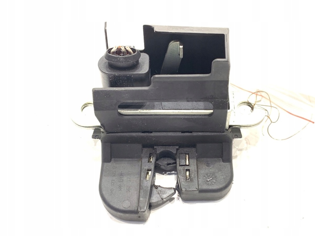 фото №3, Замок кришки задня vw golf plus v хетчбек 3c9827645a 04-13