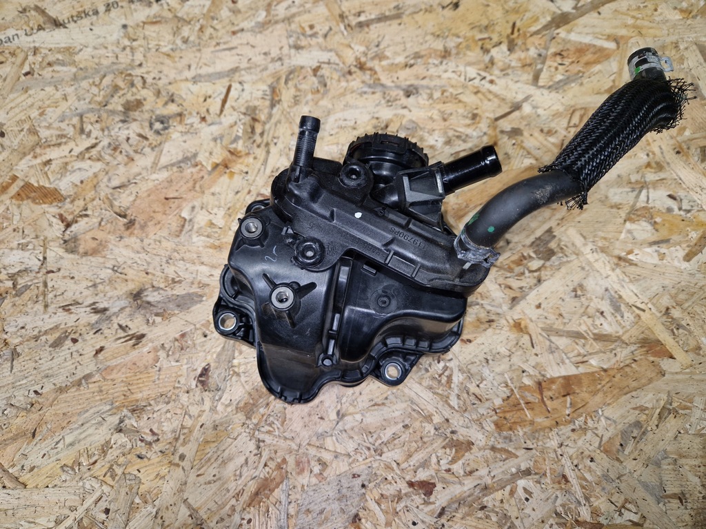 фото №1, Вентиляция картера двигателя renault austral rafale espace 1.2 e-tech 118301738r