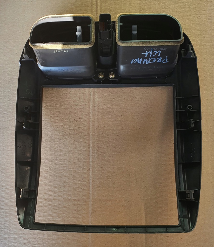 фото №2, Рамка обдув решётки mazda premacy i lift