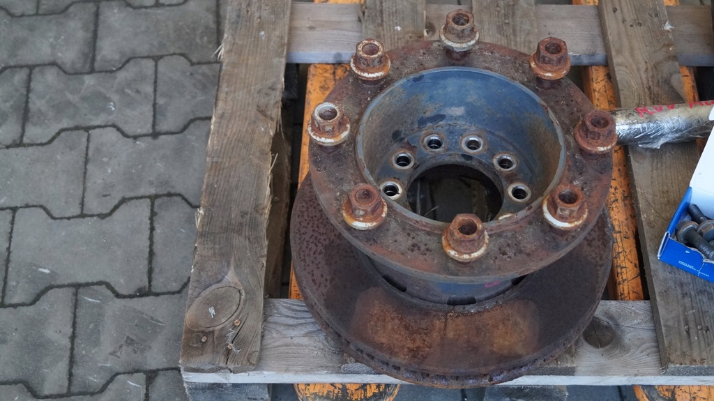 фото №1, Ступица renault midlum 19,5" 8 шпилька