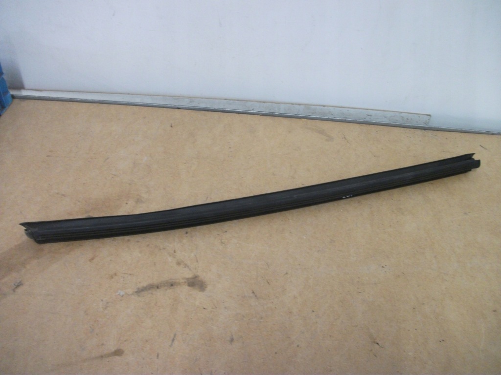 фото №1, Молдинг задняя seat leon iii kombi 5f9839472