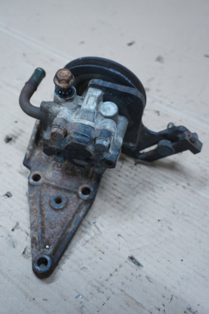 Kia retona насос підсилювача 2,0 tdi Недорого