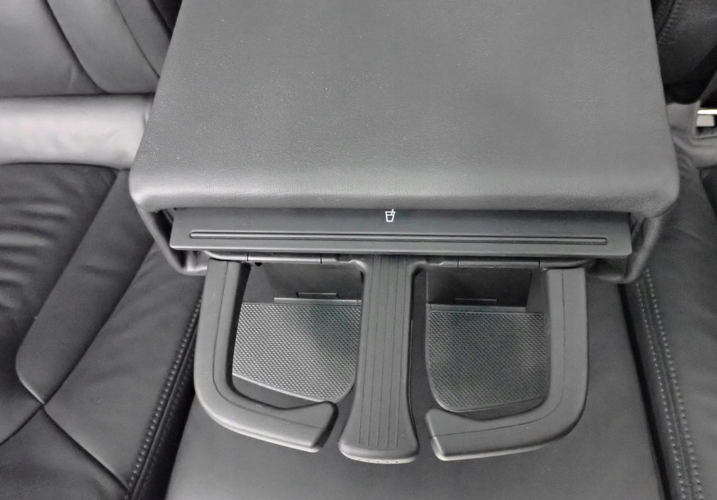 фото №11, Сиденья кожа 5-osób с подогревом audi q7 4l