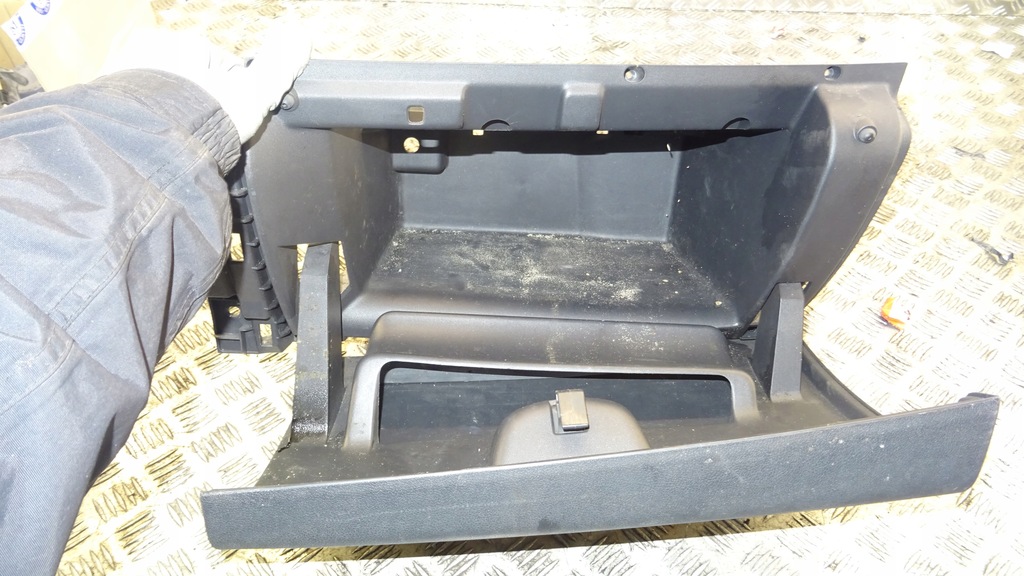 фото №5, Trafic iii vivaro бардачок пасажира 681084386r