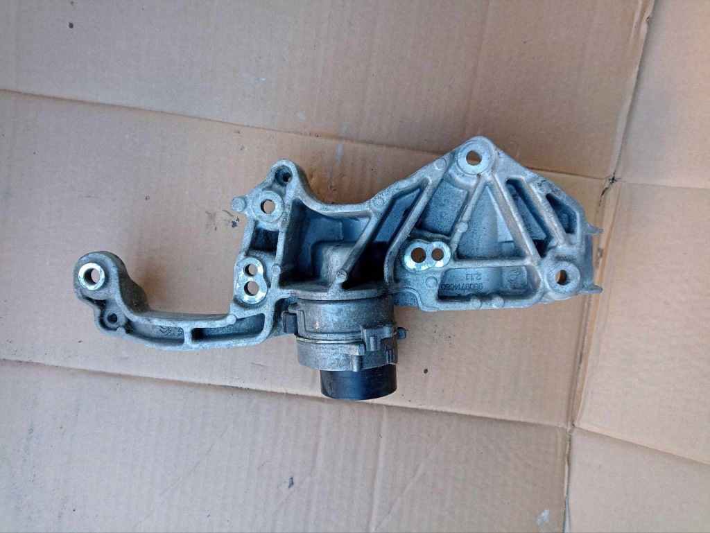 Купить Кронштейн кронштейн кронштейн подушка генератора peugeot citroen 1,2thp