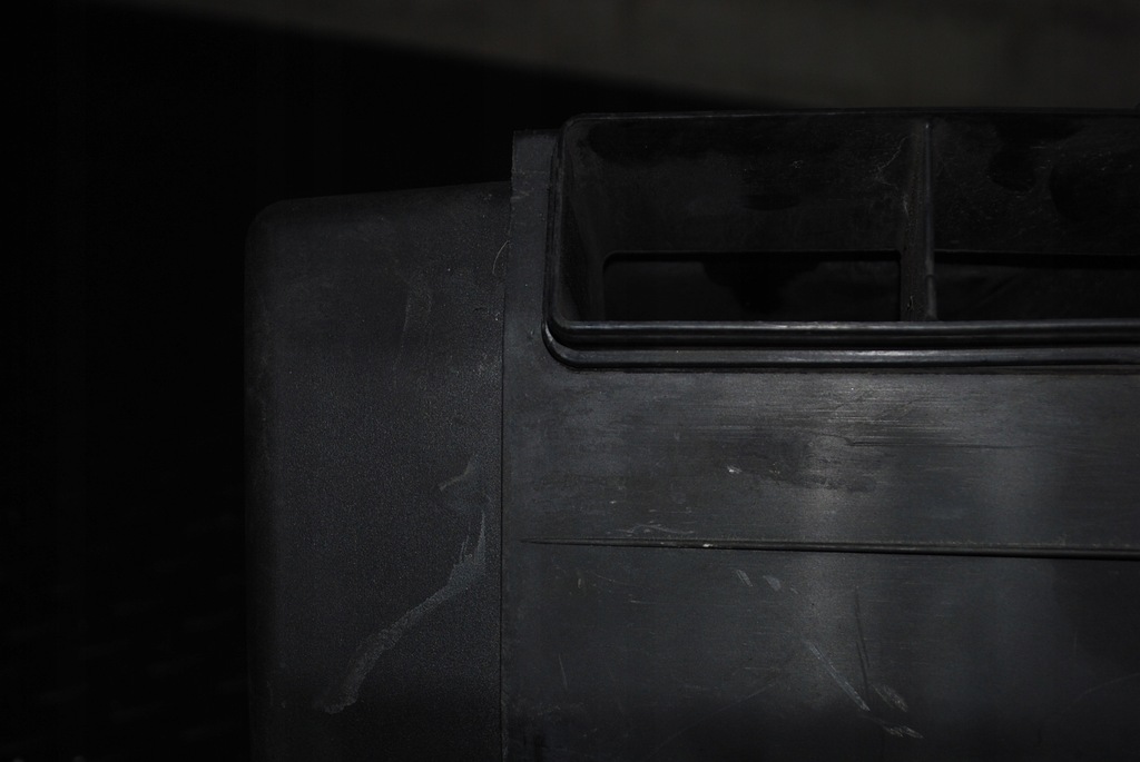 фото №6, Корпус фильтра воздуха audi a8 d3 3.0 tdi lift