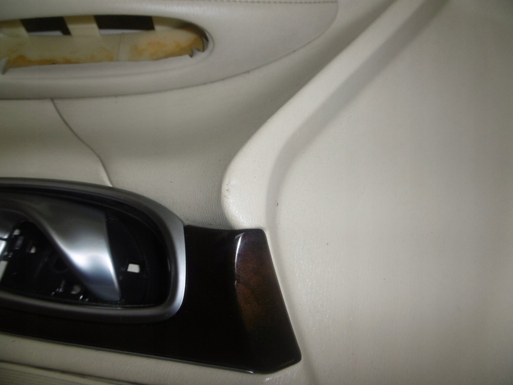 фото №12, Обшивка дверь правый перед infiniti m30 m35 m37 q70