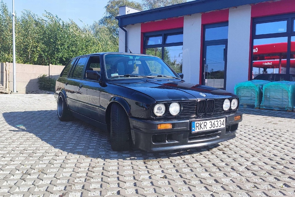 фото №8, Bmw e30 sedan touring m-tech кузов kit