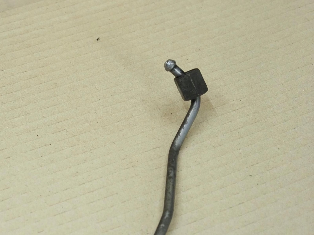 Mercedes 3.0 v6 642 642852 w212 шланг пального трубка в Україні