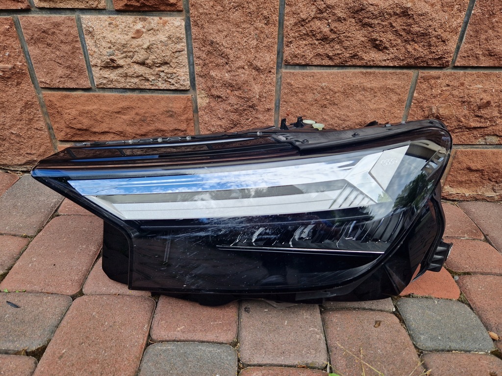 фото №1, Лампа ліва перед led audi q4 e-tron