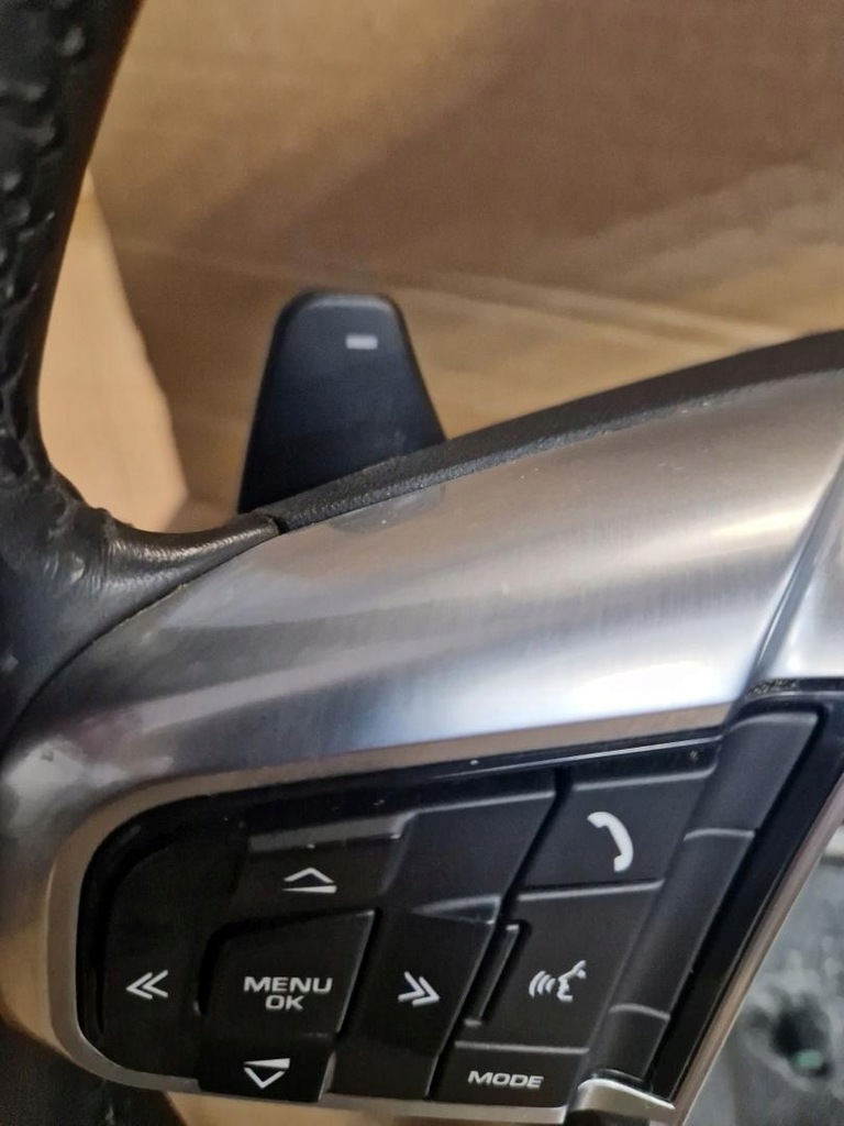 фото №13, Воздуховод кожа лепестки переключения land rover discovery