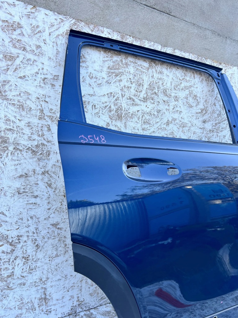 Mercedes glb w247 дверь правое  задняя задний правый Цена