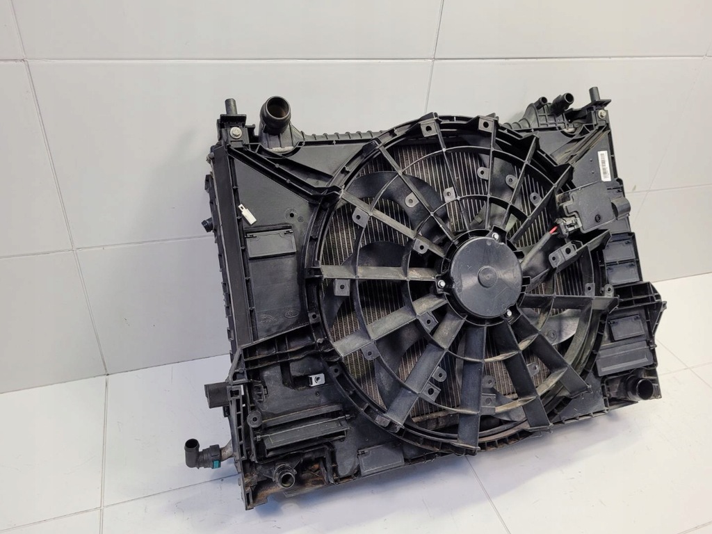 фото №8, Комплект радиатор jaguar f-pace 2016 - 2024 gx73-8c607-ad