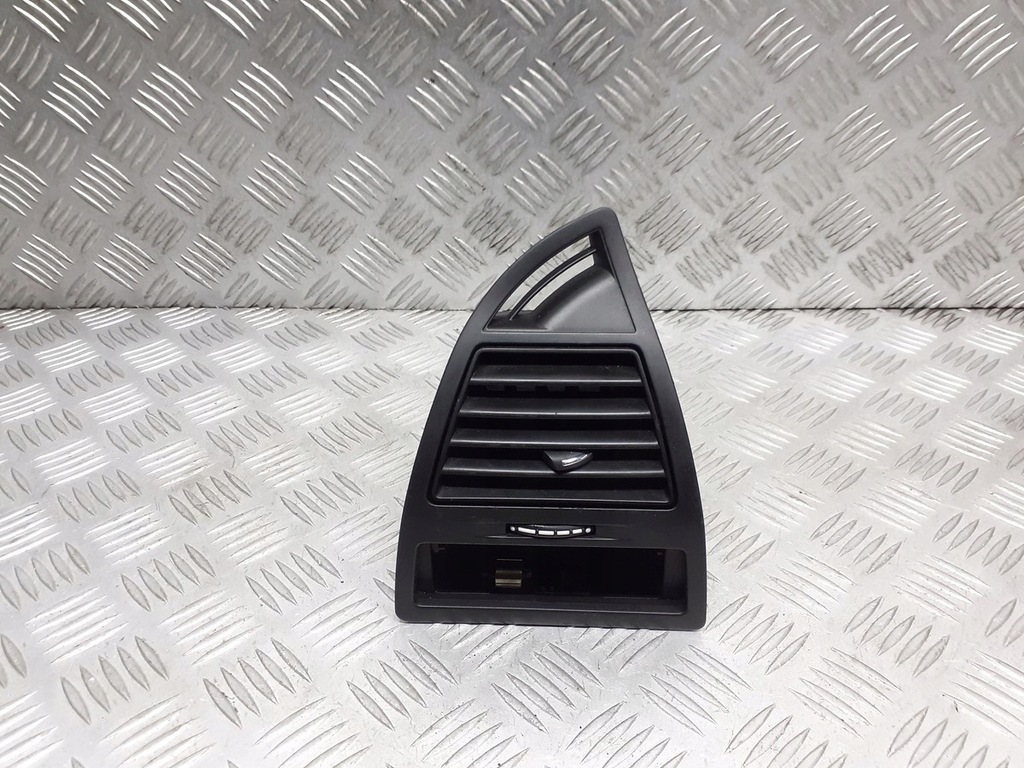 фото №1, Решётка обдув citroen оригинальный номер 9646337977