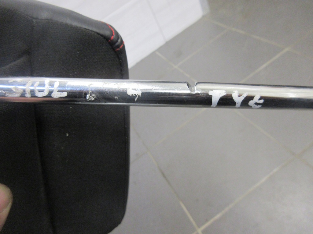 фото №4, Подголовник правый левый задняя alfa romeo giulietta кожа