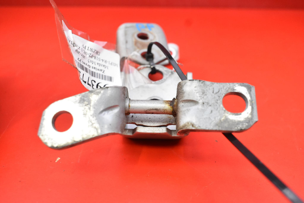 фото №7, Петля петлі двері правий перед mazda mx5 mx-5 4 iv nd 15-18