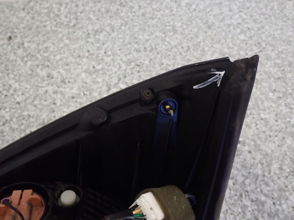 фото №7, Kia rio 06-10 лампа задня права