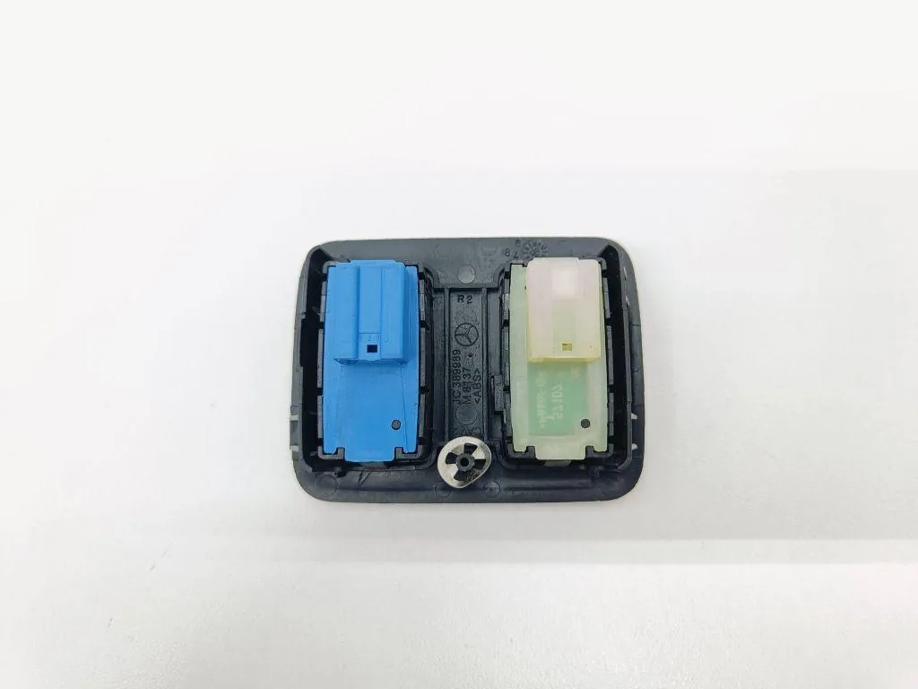 Кнопки регулювання правого сидіння mercedes-benz gl x164 jc389989 4.66l Зі Шроту