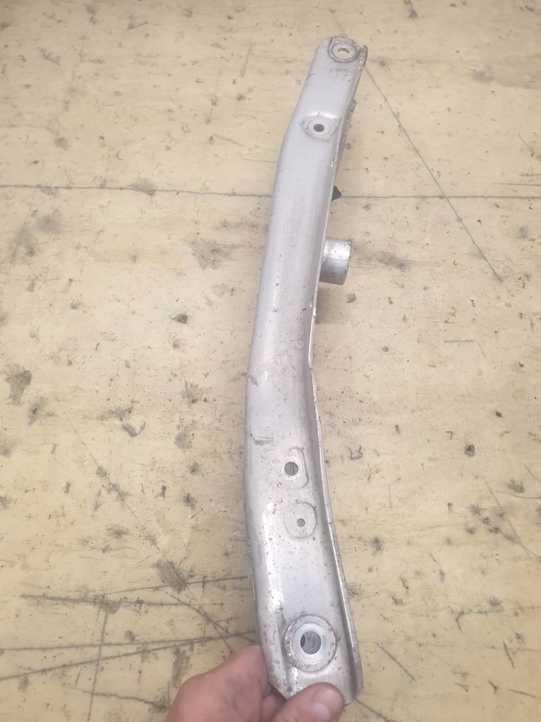 фото №10, Mercedes glb x247 рычаг правый задняя оригинальный номер a2473523700