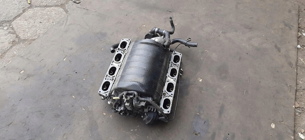 фото №8, Коллектор всасывающий впускной 4.2 v8 audi a4 s4 b7 079133185ab