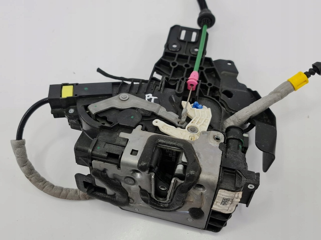 фото №1, Замок двері правий задня mercedes w213 a2220064099