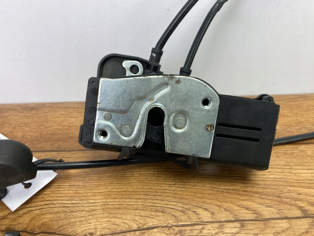 фото №10, Замок крыша chevrolet corvette c6 2005+