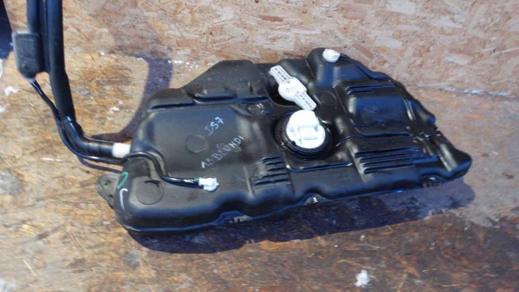 Купить Citroen ds7 crossback бак adblue 1.5 bluehdi