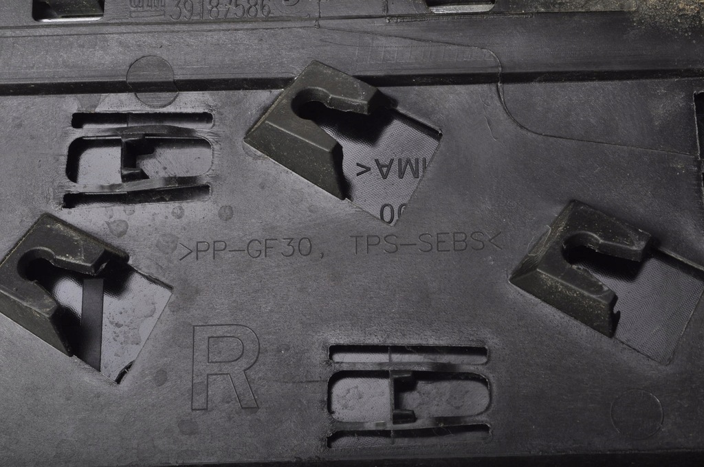 фото №8, Opel astra k молдинг крыла 39130488 правая