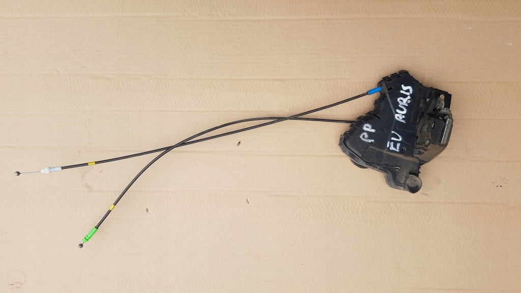 фото №1, Toyota auris i 07-12 замок дверь правый перед europ