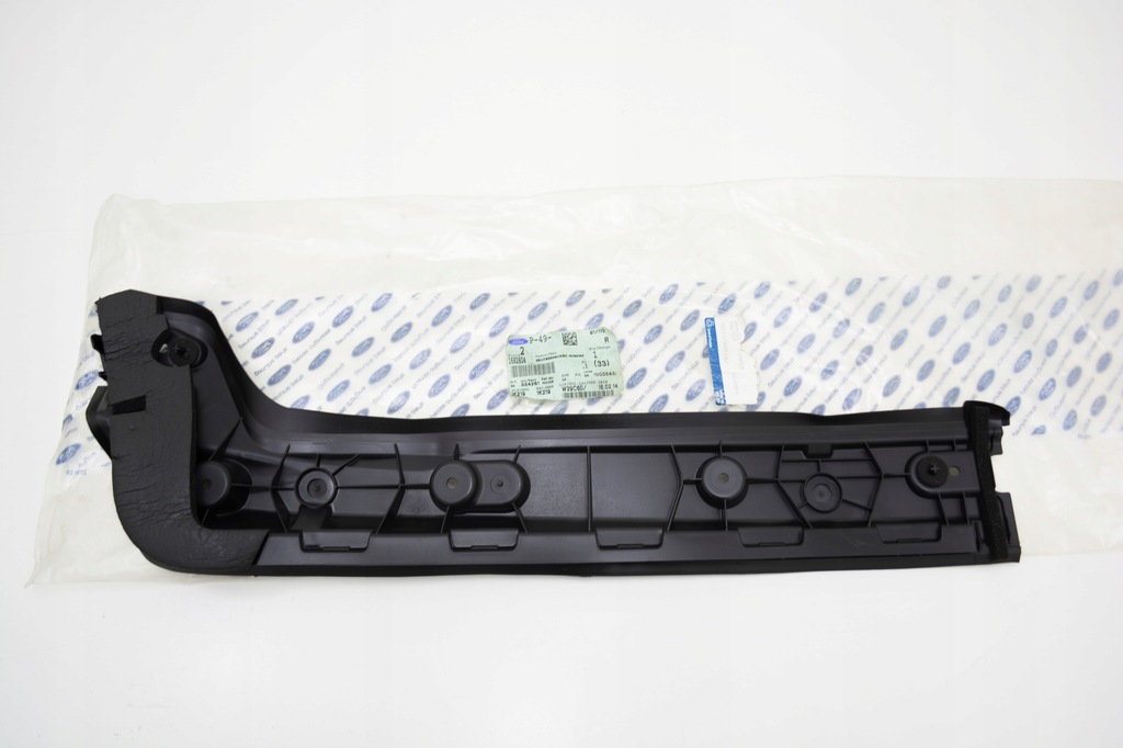 фото №1, Ford mondeo mk4 lift направляющая кронштейн накладка правое