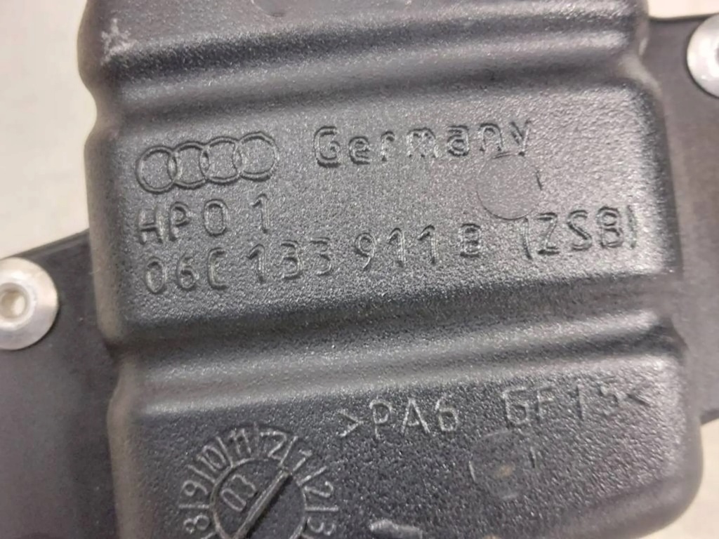 фото №6, Труба повітря + вентиляція картера audi a4 b6 00-04 3.0 v6