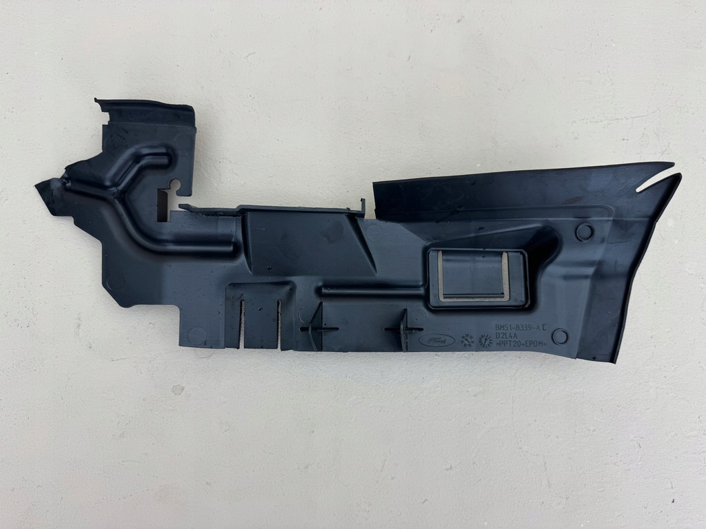 фото №7, Ford focus mk3 iii 3 11r- воздуховод воздуха левая впуск левый bm51-8339-ac