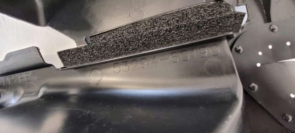 фото №15, Впуск повітря напрямна land cruiser prado j150 lift 2018-