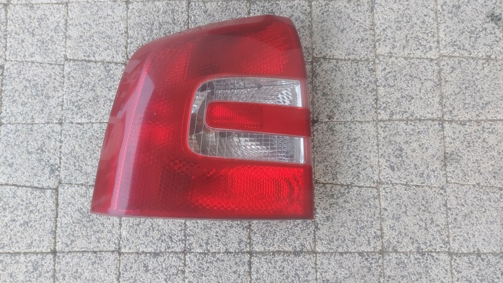 фото №1, Лампа ліва tylna-skoda octavia 2 ii kombi 2004-2008