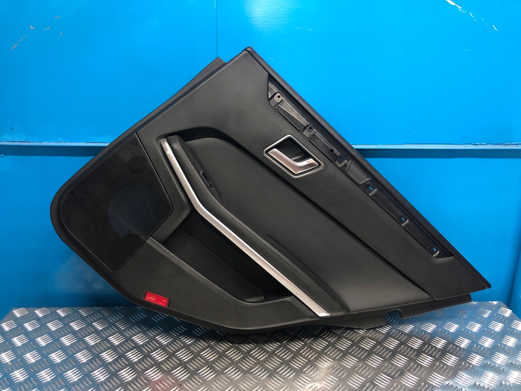 фото №1, Mercedes w212 обшивка оббивка двері правий задня