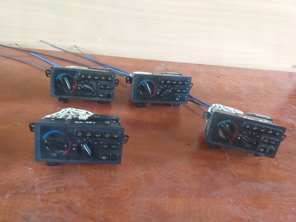 фото №1, Toyota celica vi 6 панель обдув кнопки