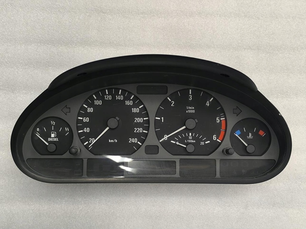 фото №1, Счетчик приборы 2.0d bmw e46 6932896