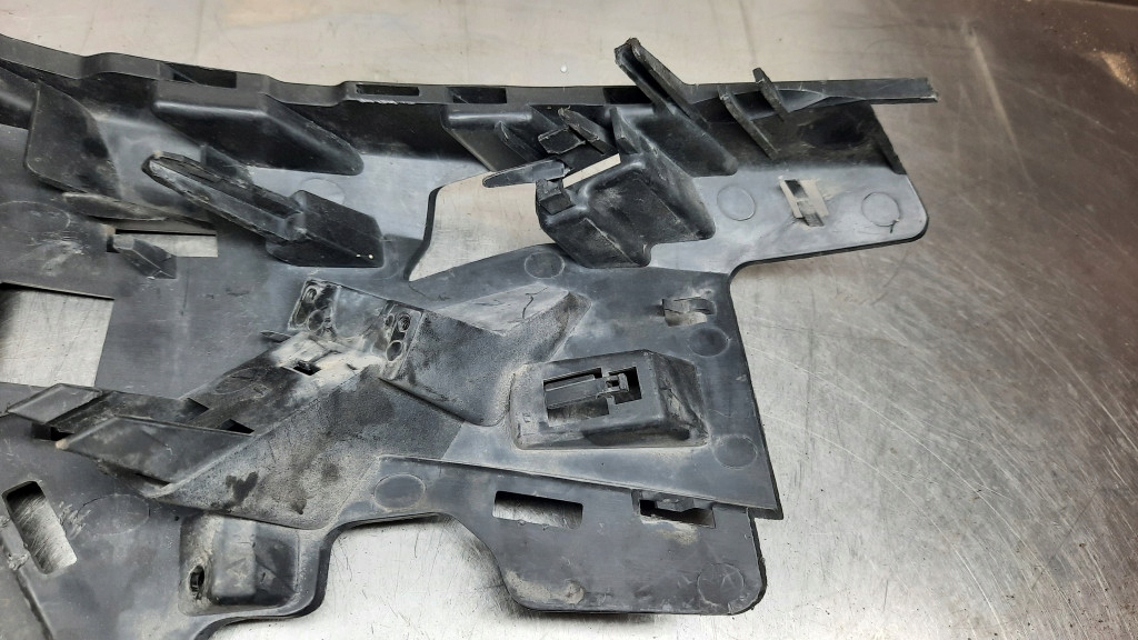 фото №6, Напрямна бампера перед лівий 31323425 volvo s60 v60