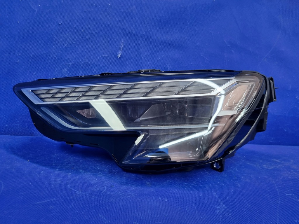 фото №1, Audi a3 s3 rs3 8y lift левая передняя лампа full led matrix europa оригинал