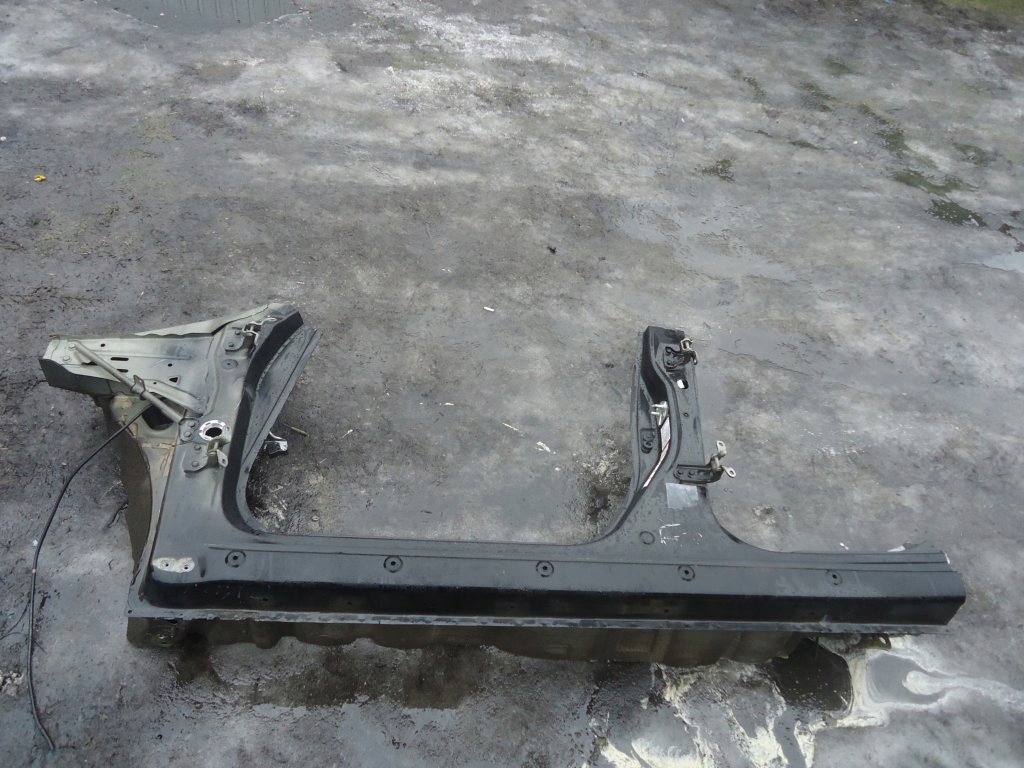 фото №1, Subaru forester iii 08-12 порог, блок двигателя левый